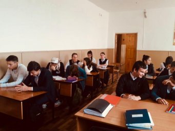 В рамках Проекта &laquo;Что ты знаешь о ВИЧ?&raquo; сотрудники ГБУ &laquo;РЦПБ СПИД и ИЗ&raquo; провели лекцию семинар в МОУ &laquo;СОШ4&raquo;. 4