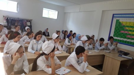 В Гуманитарном колледже г. Сунжа провели совместную лекцию - семинар с НКО &laquo;Новые горизонты&raquo; 1